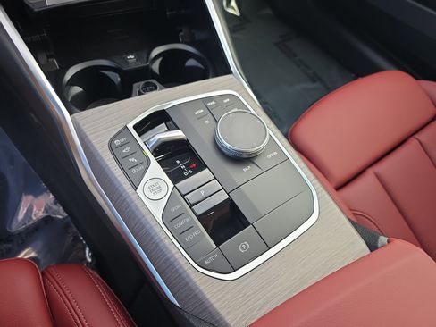 New 2026 BMW 330i xDrive 330i NA xDrive w/ Convenience Package image 21