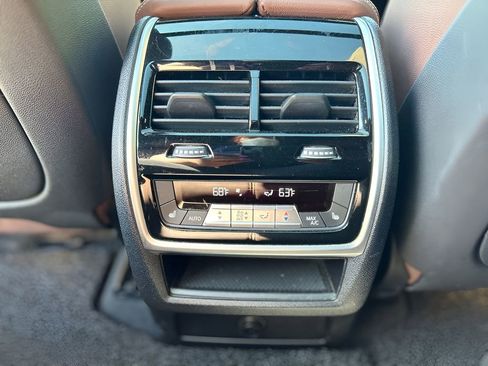 Used 2019 BMW X5 xDrive40i w/ Premium Package 2 image 21