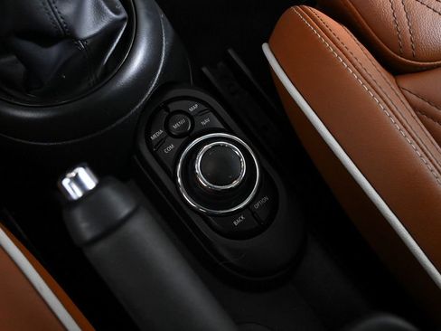 Certified 2024 MINI Cooper S image 22