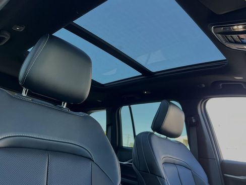 New 2024 Jeep Grand Cherokee Limited 4xe w/ Luxury Tech Group II image 14