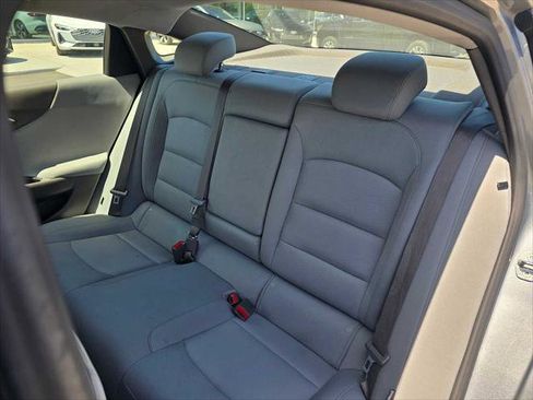 Used 2024 Chevrolet Malibu LT FWD image 19