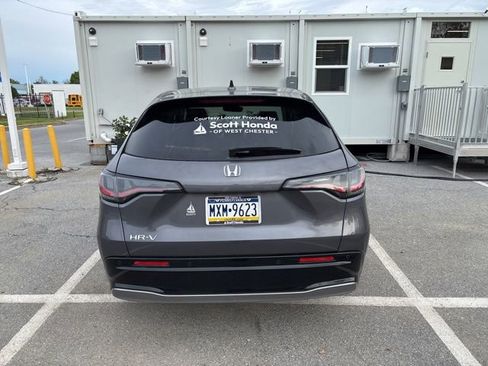 Used 2026 Honda HR-V EX-L image 4