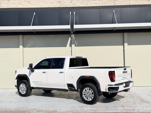 Used 2021 GMC Sierra 2500 Denali w/ Denali Ultimate Package AWD/4WD image 9