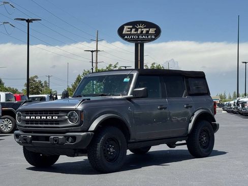 Used 2023 Ford Bronco Black Diamond AWD/4WD image 1