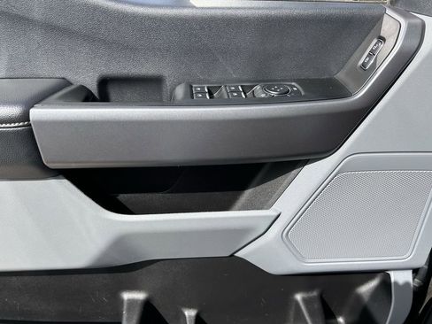 Used 2025 Ford F250 XLT image 24