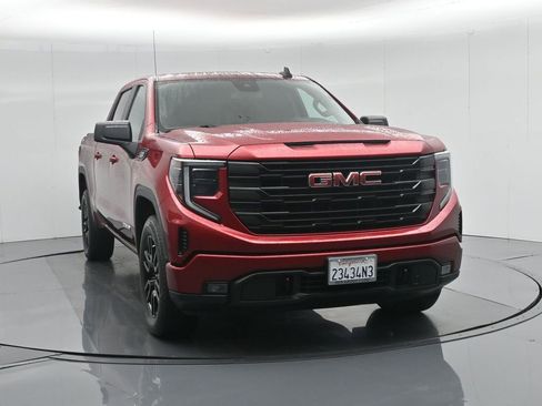 Used 2022 GMC Sierra 1500 Elevation image 60