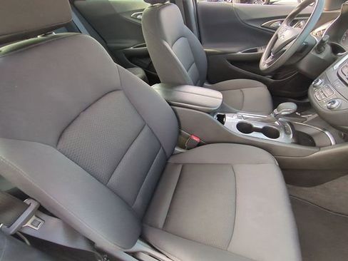 Used 2024 Chevrolet Malibu LT FWD image 34