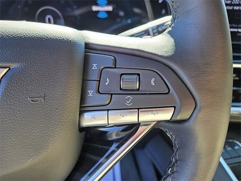 Certified 2024 Cadillac Escalade Sport w/ LPO, ONYX Package image 28