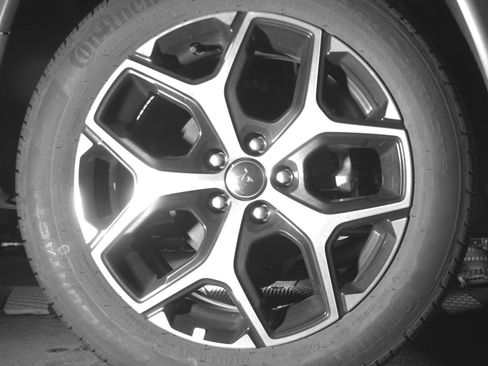 Used 2025 Jeep Compass Limited image 15