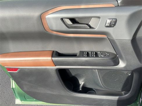 Used 2024 Ford Bronco Sport Outer Banks image 11