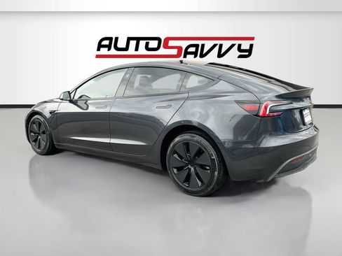 Used 2025 Tesla Model 3 Long Range AWD/4WD image 5