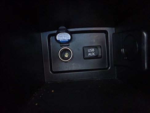 Used 2011 Toyota Camry XLE FWD image 20