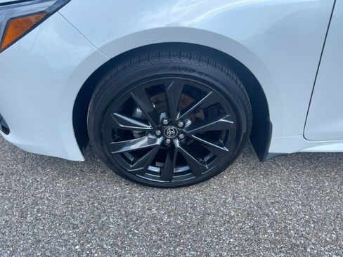 Used 2025 Toyota Corolla XSE FWD image 30