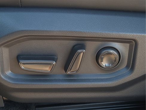 New 2026 Toyota Tundra Limited image 19