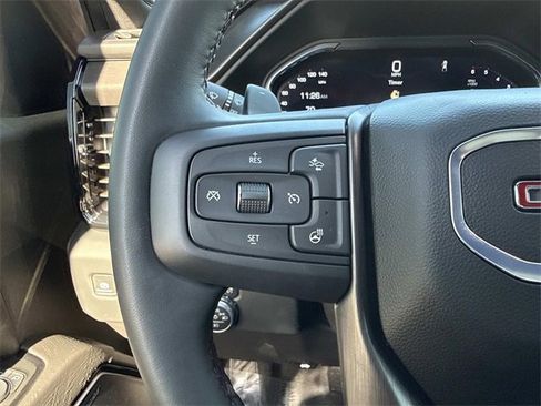 Used 2024 GMC Sierra 1500 AT4X image 26