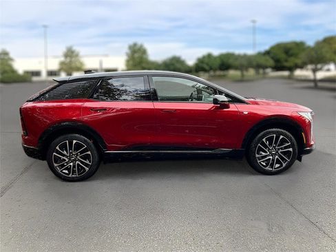 New 2026 Cadillac Optiq Sport 2 image 7