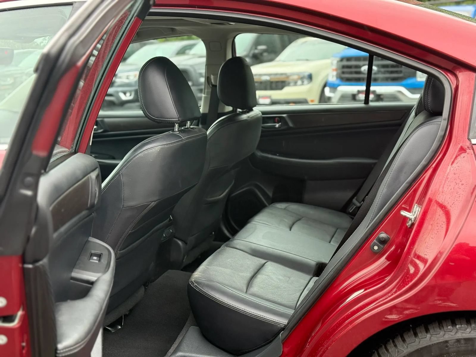Used 2017 Subaru Legacy 2.5i Limited AWD/4WD image 10