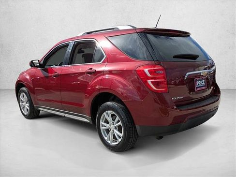 Used 2017 Chevrolet Equinox LT image 8