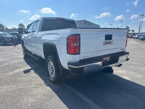 Used 2016 GMC Sierra 2500 SLE w/ SLE Preferred Package AWD/4WD image 5