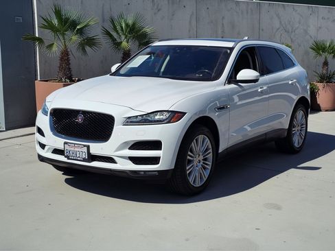 Used 2019 Jaguar F-PACE Portfolio image 3