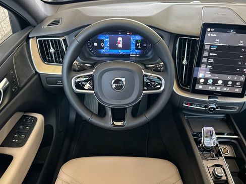 New 2026 Volvo XC60 T8 Plus w/ Climate Package AWD/4WD image 11