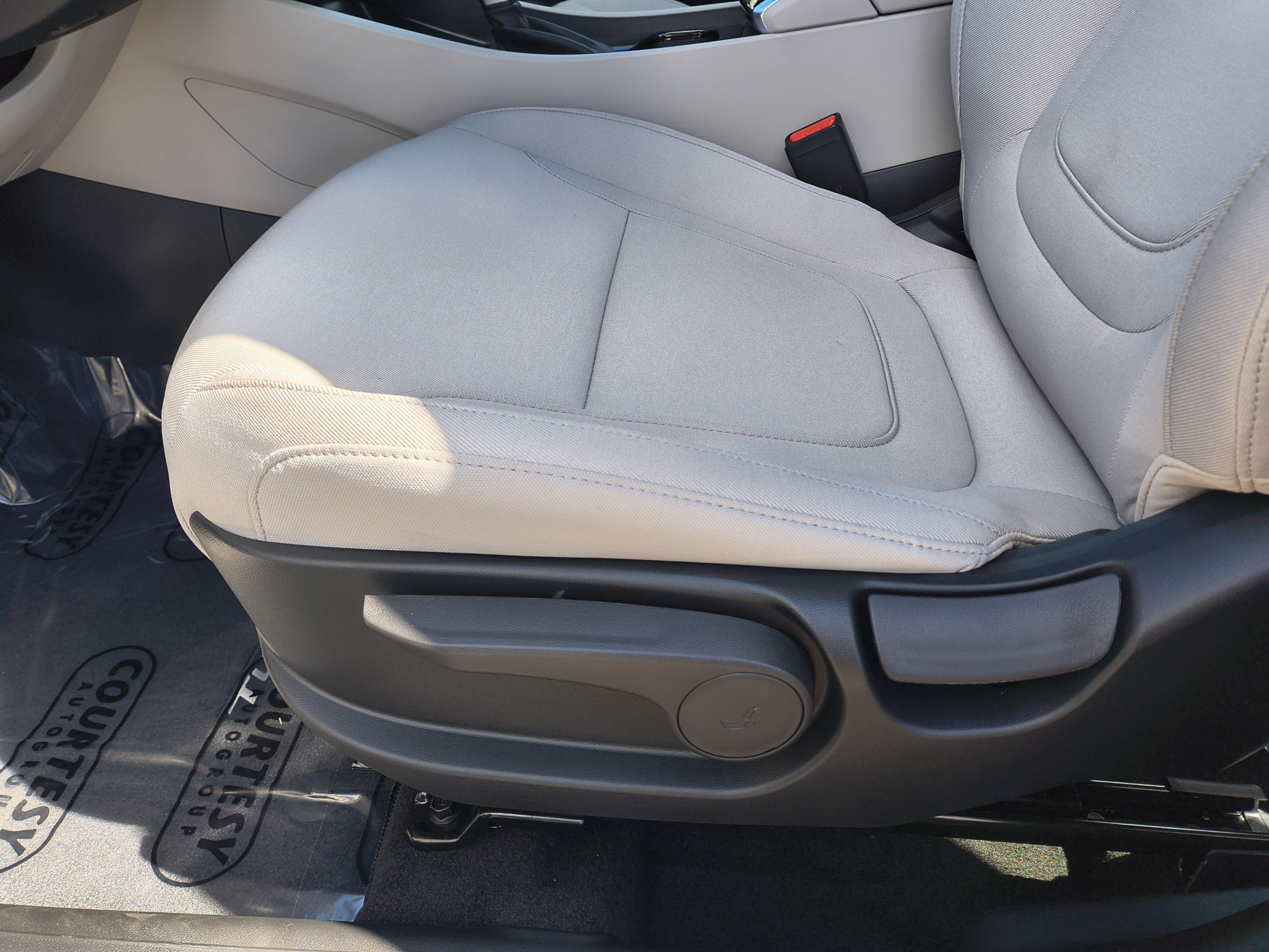 New 2026 Hyundai Tucson SE FWD image 18