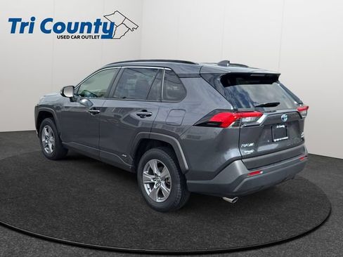 Certified 2023 Toyota RAV4 XLE w/ Convenience Package AWD/4WD image 6
