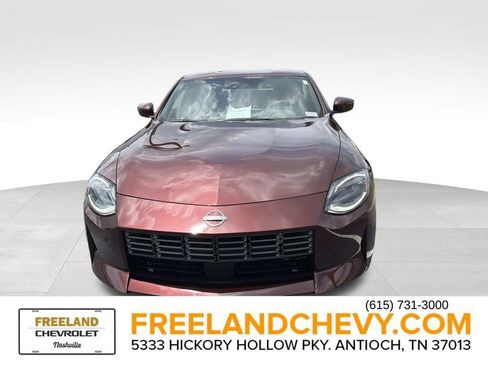 Used 2025 Nissan Z Performance w/ Floor Mat Package RWD image 11