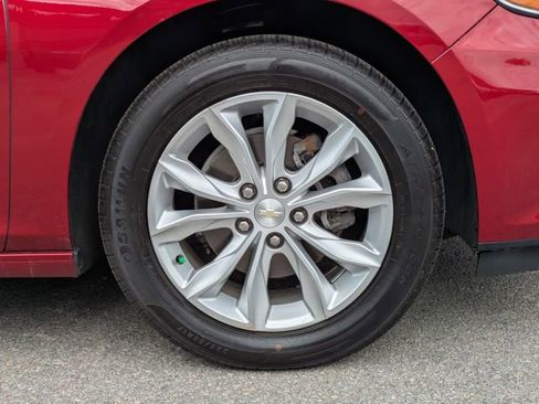 Used 2021 Chevrolet Malibu LT FWD image 11