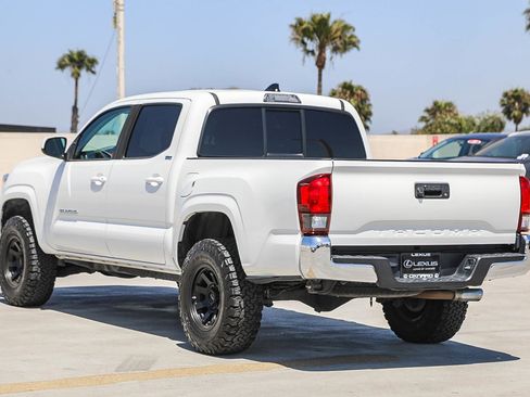 Used 2021 Toyota Tacoma SR5 RWD image 5