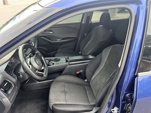 Used 2021 Nissan Rogue SV FWD image 13