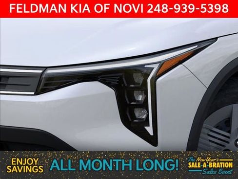 New 2025 Kia K4 LX image 10