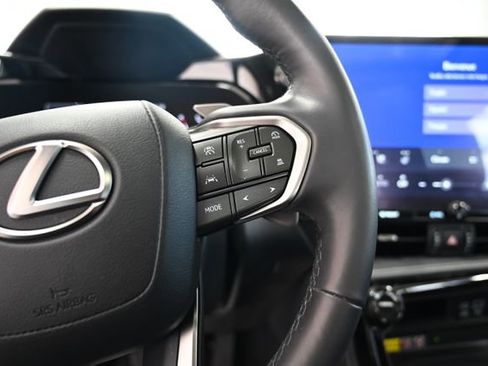 Used 2022 Lexus NX 350 AWD image 26