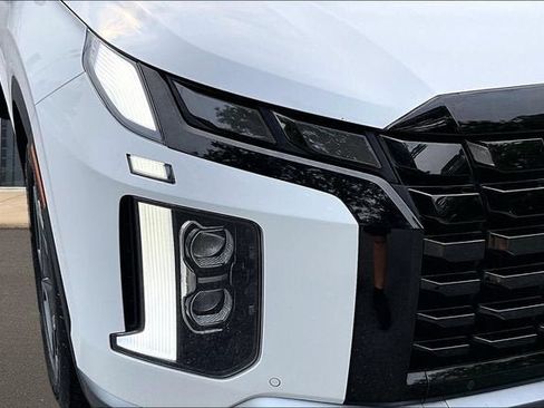Used 2023 Hyundai Palisade Limited AWD/4WD image 29