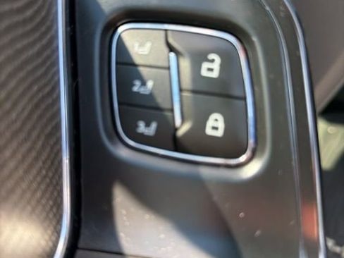 Used 2022 Ford F150 Platinum w/ Equipment Group 701A High AWD/4WD image 14