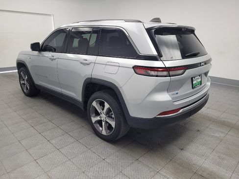 Used 2022 Jeep Grand Cherokee Limited 4xe w/ Luxury Tech Group II AWD/4WD image 5