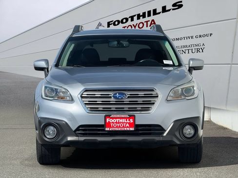 Used 2015 Subaru Outback 2.5i Premium AWD/4WD image 2
