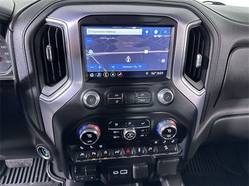 Used 2019 GMC Sierra 1500 SLT image 14