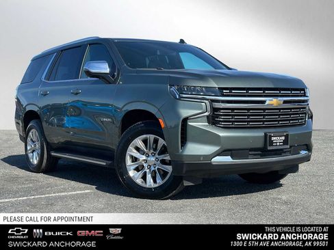 Used 2024 Chevrolet Tahoe Premier AWD/4WD image 1