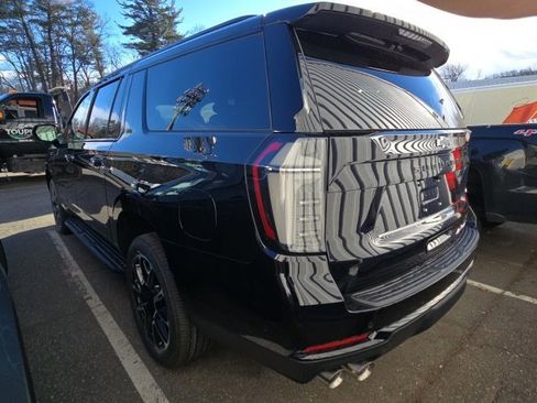 New 2026 Chevrolet Suburban RST w/ Comfort Package image 4