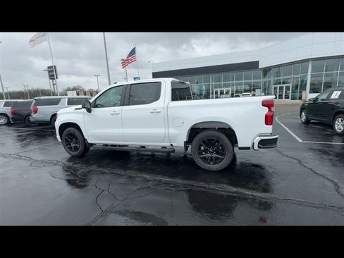 Used 2023 Chevrolet Silverado 1500 RST w/ Z71 Off-Road Package image 6