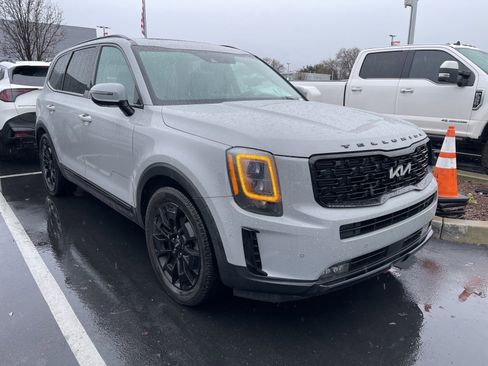 Used 2022 Kia Telluride SX w/ SX Prestige Package image 1