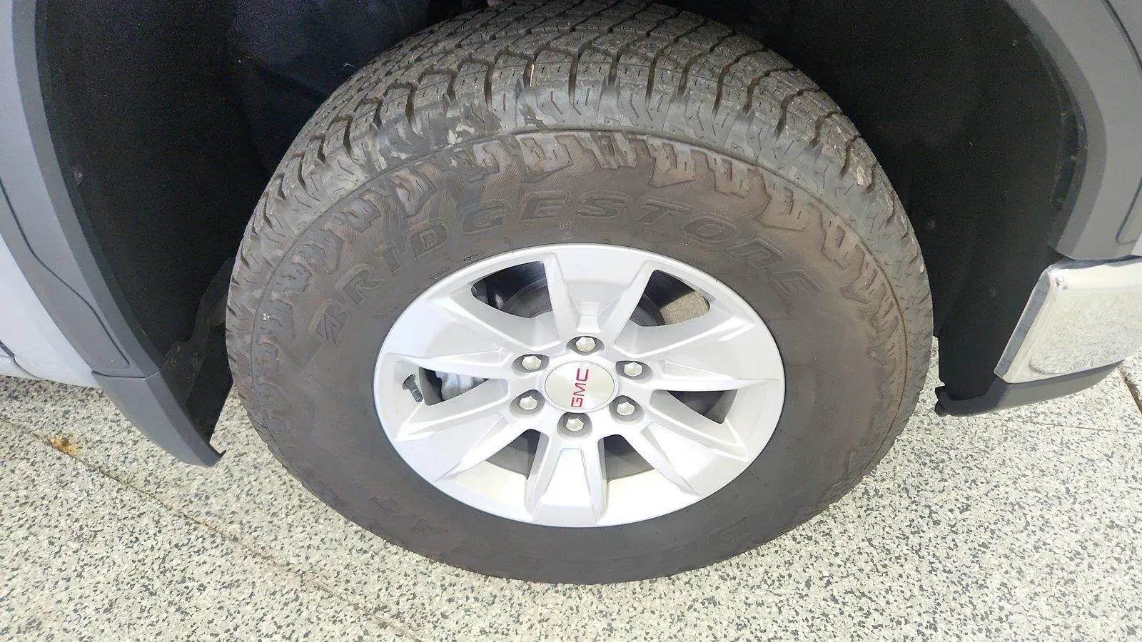 Used 2025 GMC Sierra 1500 Pro w/ Pro Value Package AWD/4WD image 28