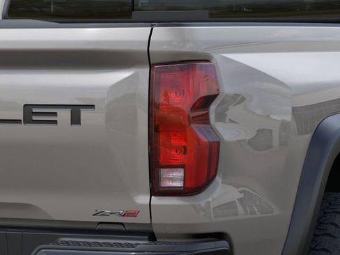New 2026 Chevrolet Colorado ZR2 w/ Technology Package AWD/4WD image 11