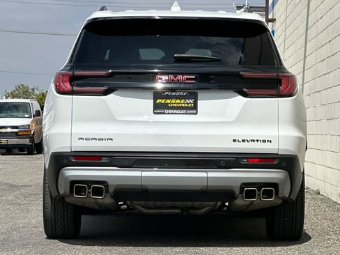 Certified 2024 GMC Acadia Elevation FWD image 5