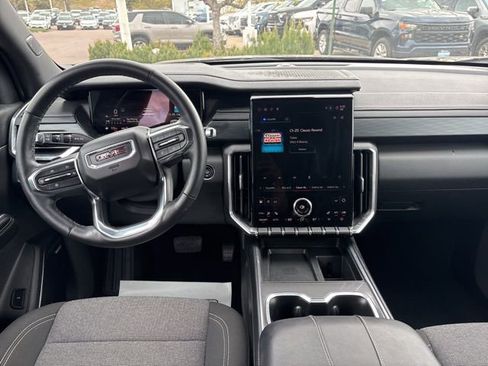 Certified 2025 GMC Acadia Elevation AWD/4WD image 19