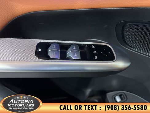 Used 2024 Mercedes-Benz GLC 300 GLC 300 4MATIC Coupe image 22