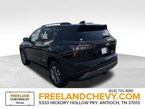 Used 2025 Chevrolet Equinox LT w/ Convenience Package II AWD/4WD image 5