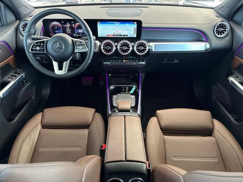 Used 2023 Mercedes-Benz GLB 250 4MATIC image 23
