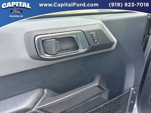 Certified 2024 Ford Bronco Black Diamond w/ Sasquatch Package image 20